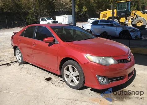 2013 Toyota Camry L z USA, uszkodzony, nr VIN 4T1BF1FK5DU653679